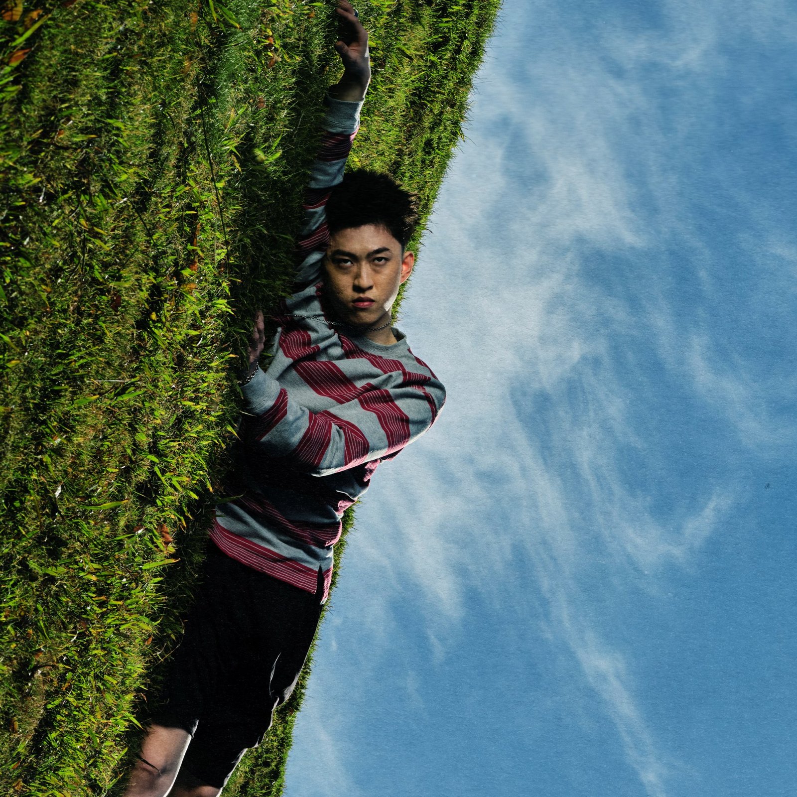 Rich Brian menulis dan memproduksi sebagian besar lagu di album ‘Where Is My Head?’