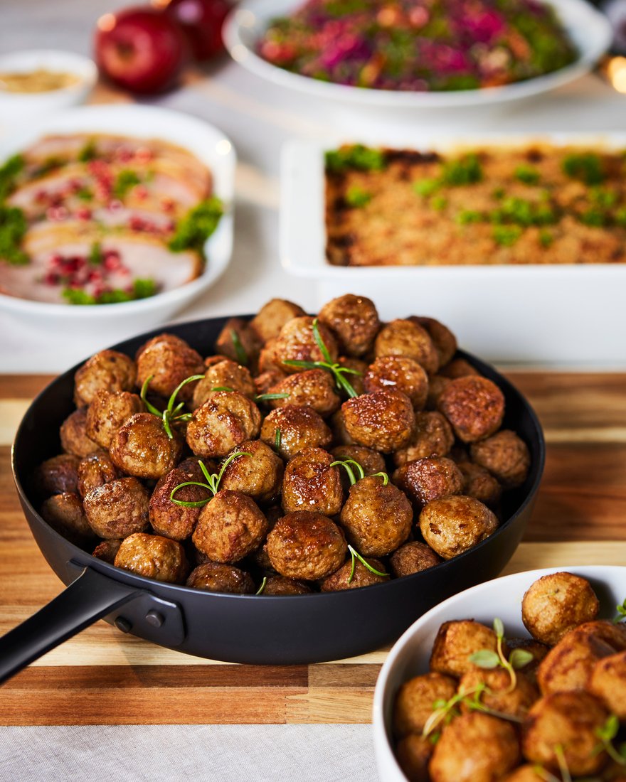 Ikea menghadirkan varian menu baru pada perayaan ke-40  bakso asal Swedia.